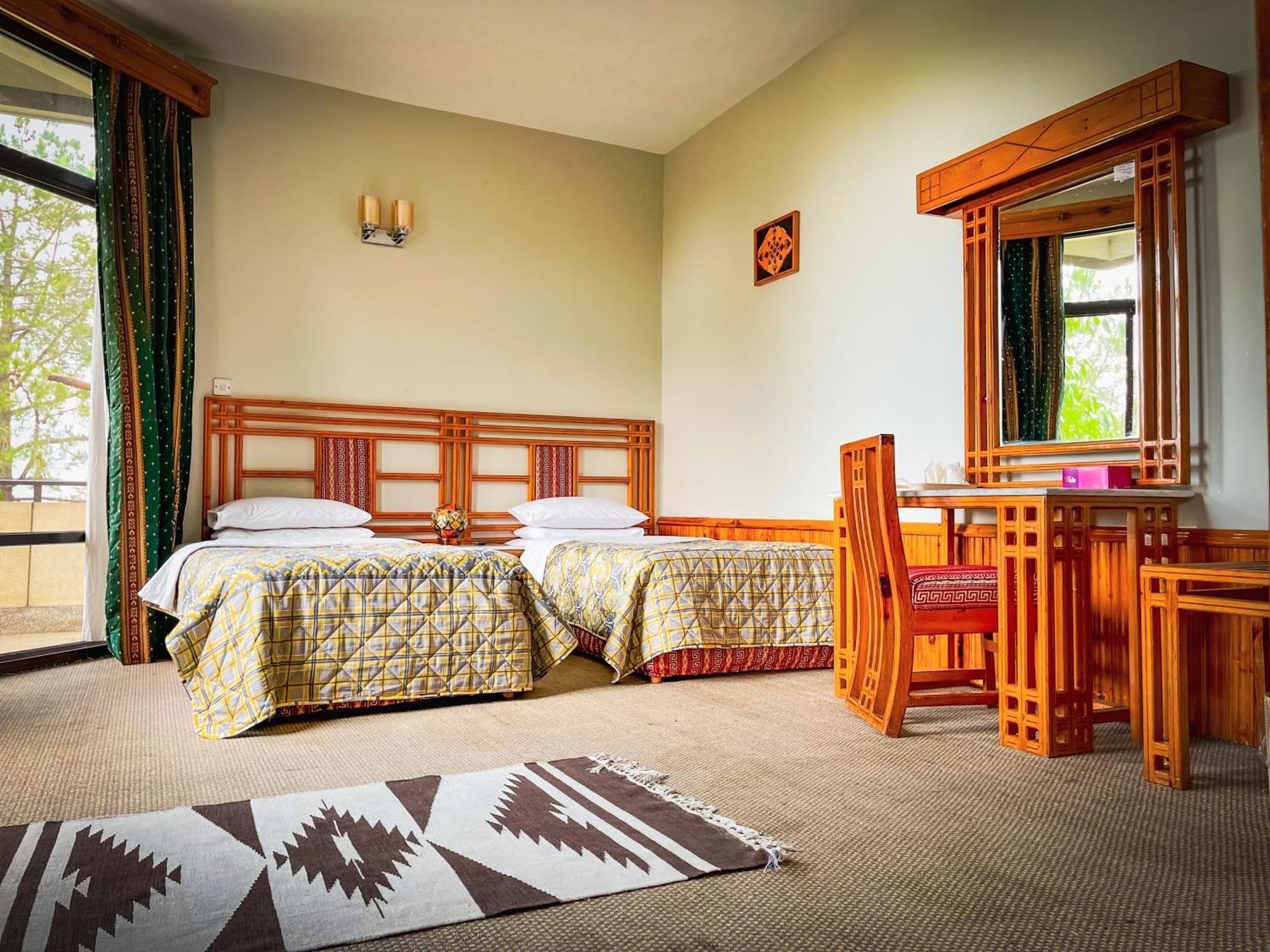 Rock City Resort Mingora Экстерьер фото