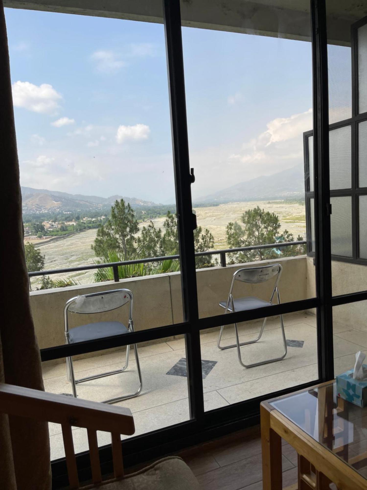 Rock City Resort Mingora Экстерьер фото