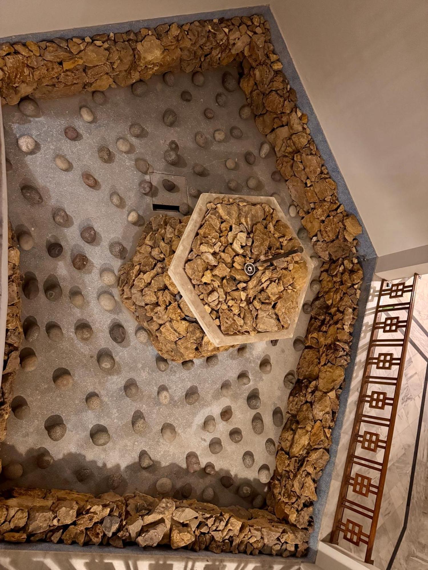 Rock City Resort Mingora Экстерьер фото